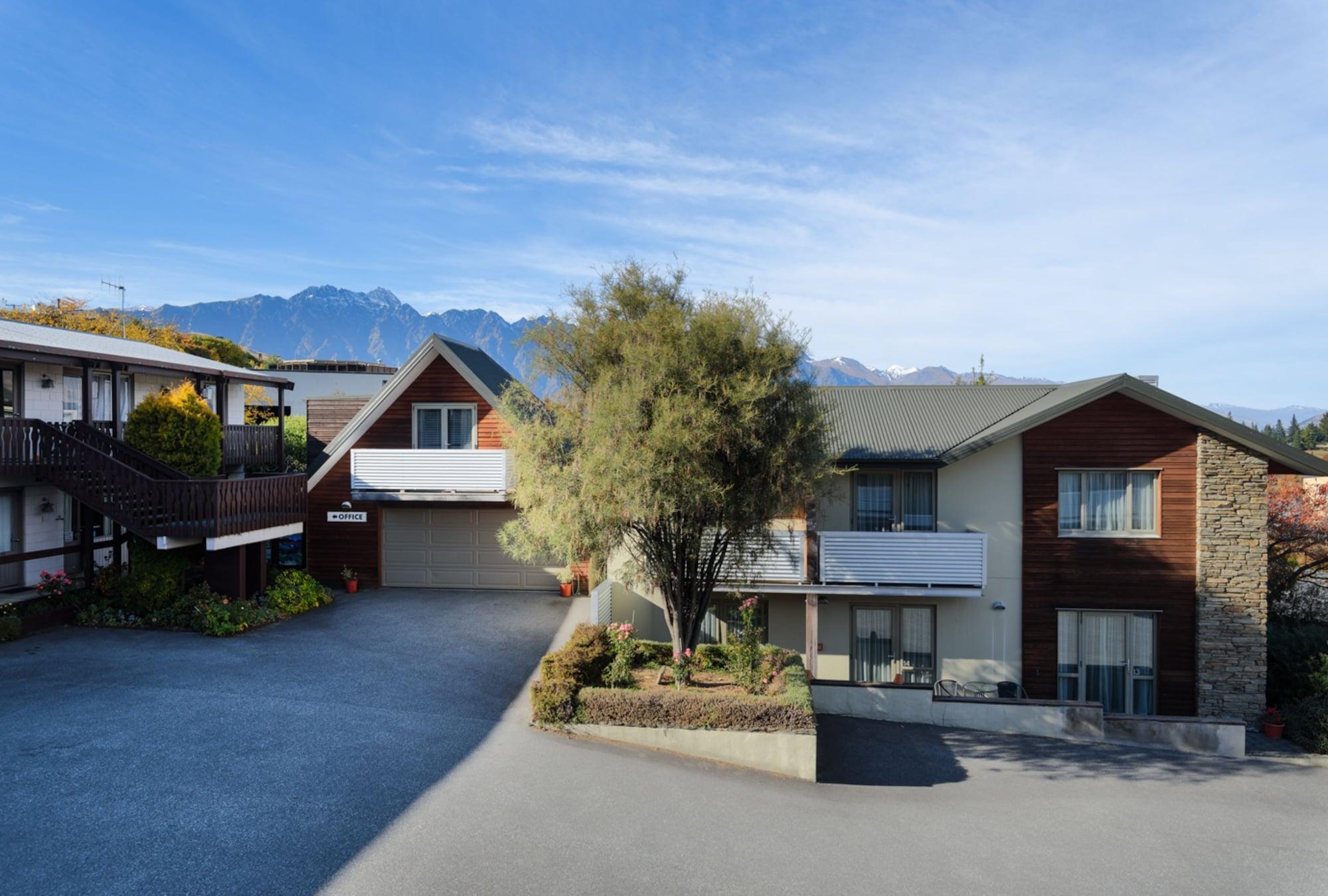 Queenstown Motel Apartments (Adults Only) Kültér fotó